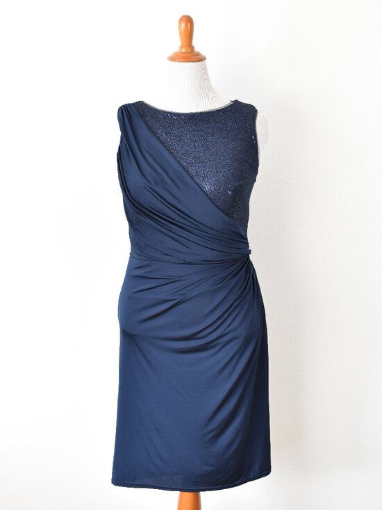 Tadashi Shoji Dresses & Skirts - Tadashi Draped Sequin Formal Sheath Dress - L